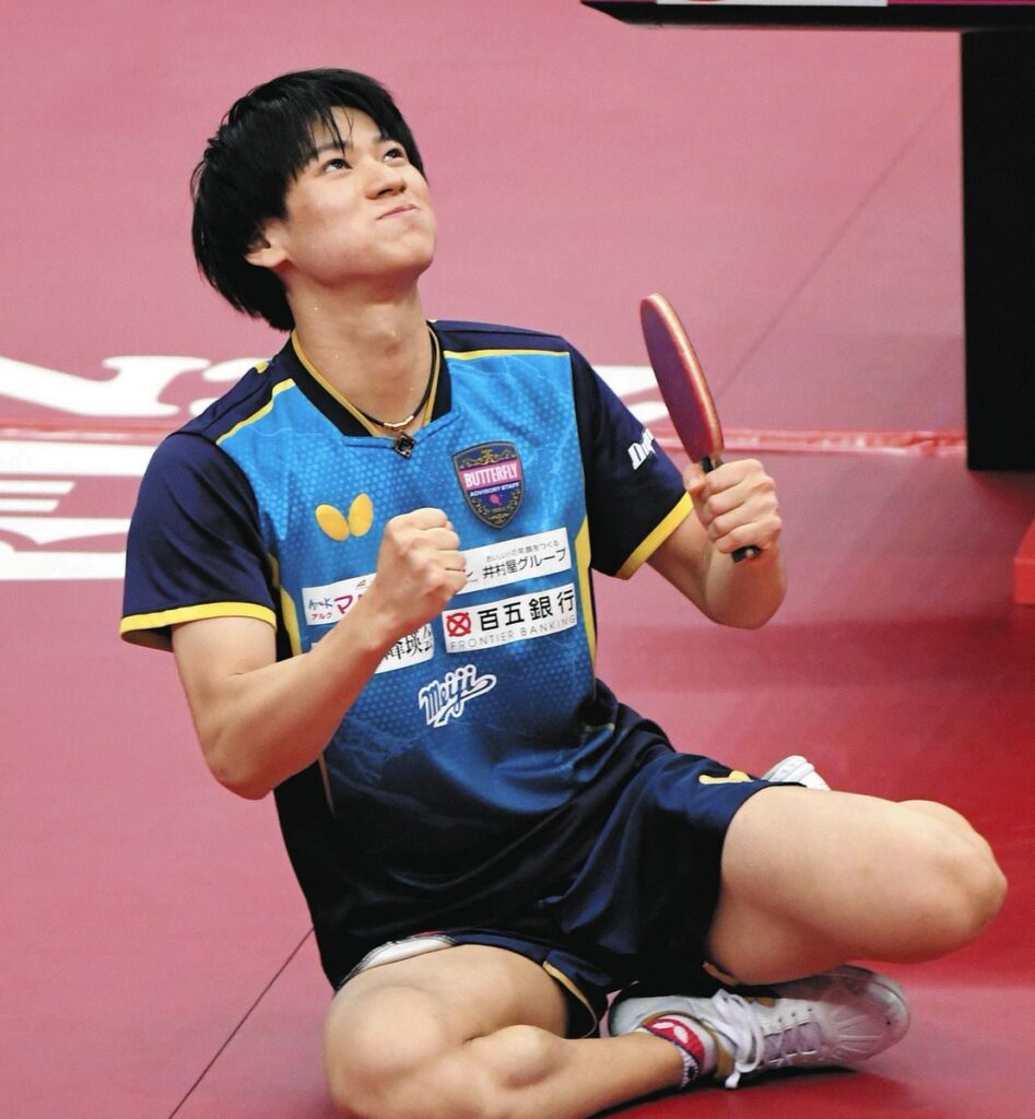 戸上隼輔のプロフィールと経歴