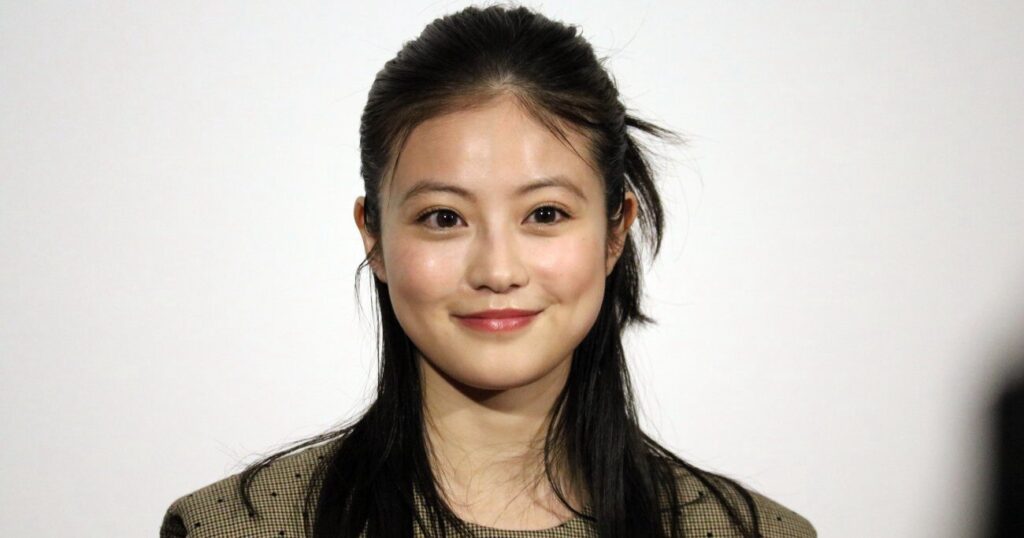 中沢元紀の歴代彼女4人目|今田美桜(2025年頃)