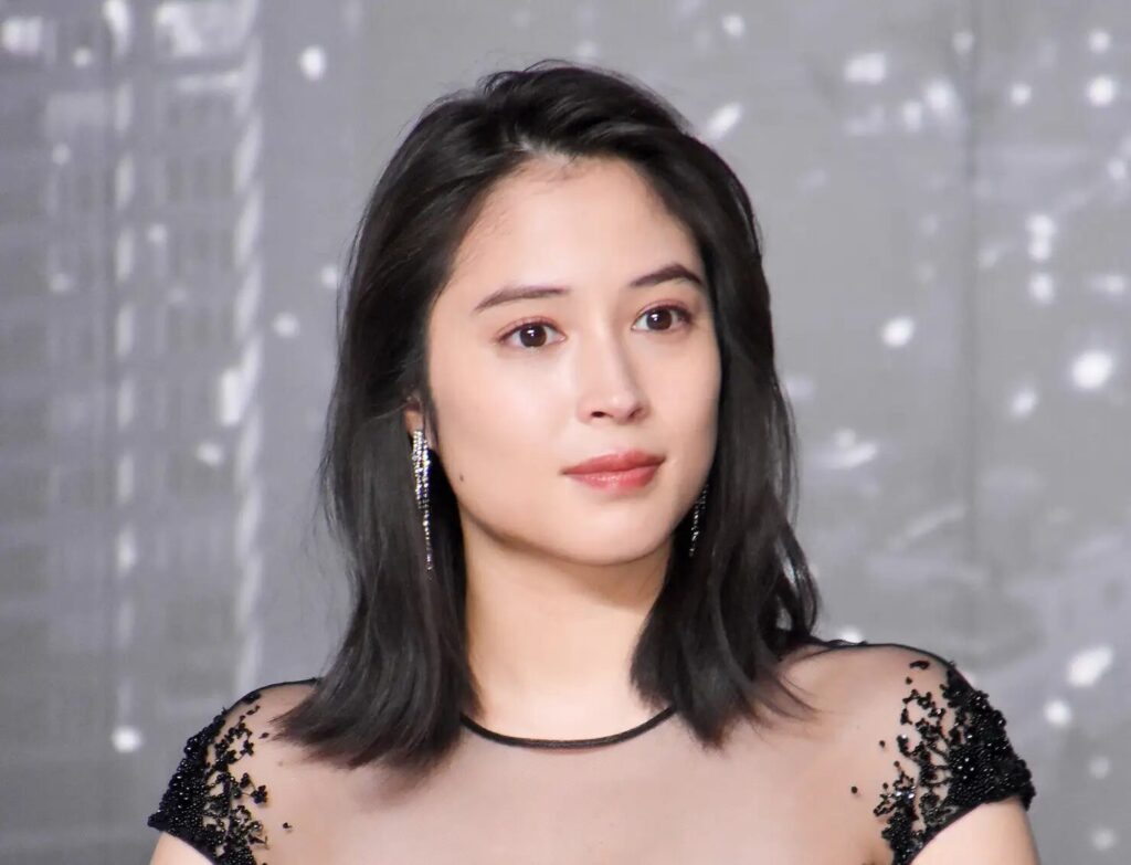 志尊淳の歴代彼女7人目|広瀬アリス（2016年頃）