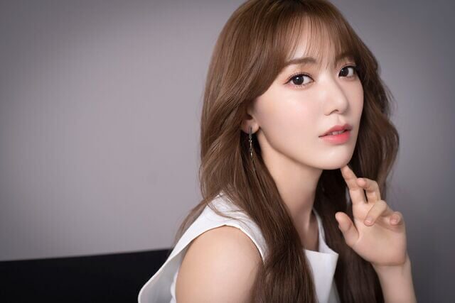 山田涼介の歴代彼女13人目|宮脇咲良（時期不明）