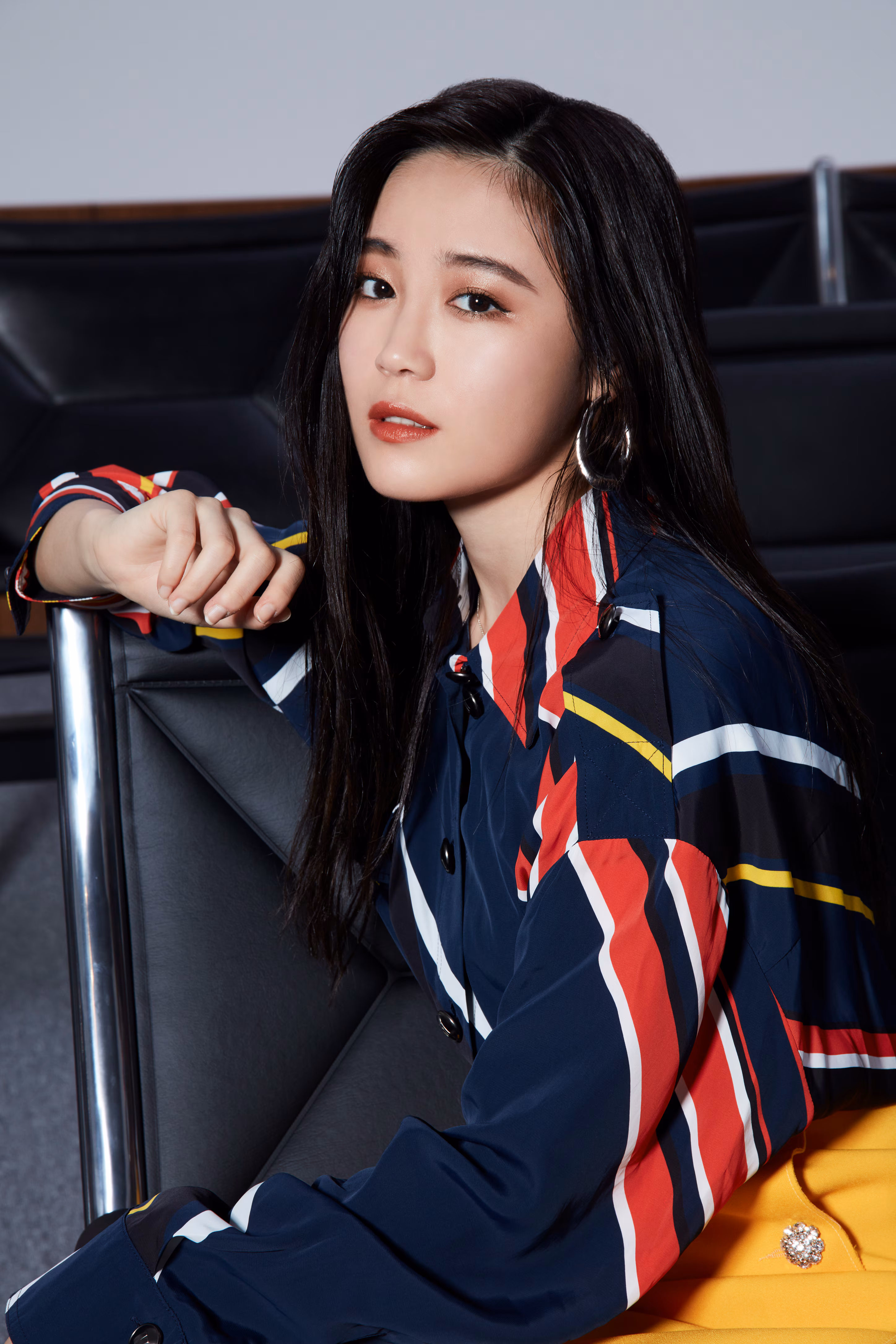 鷲尾怜奈