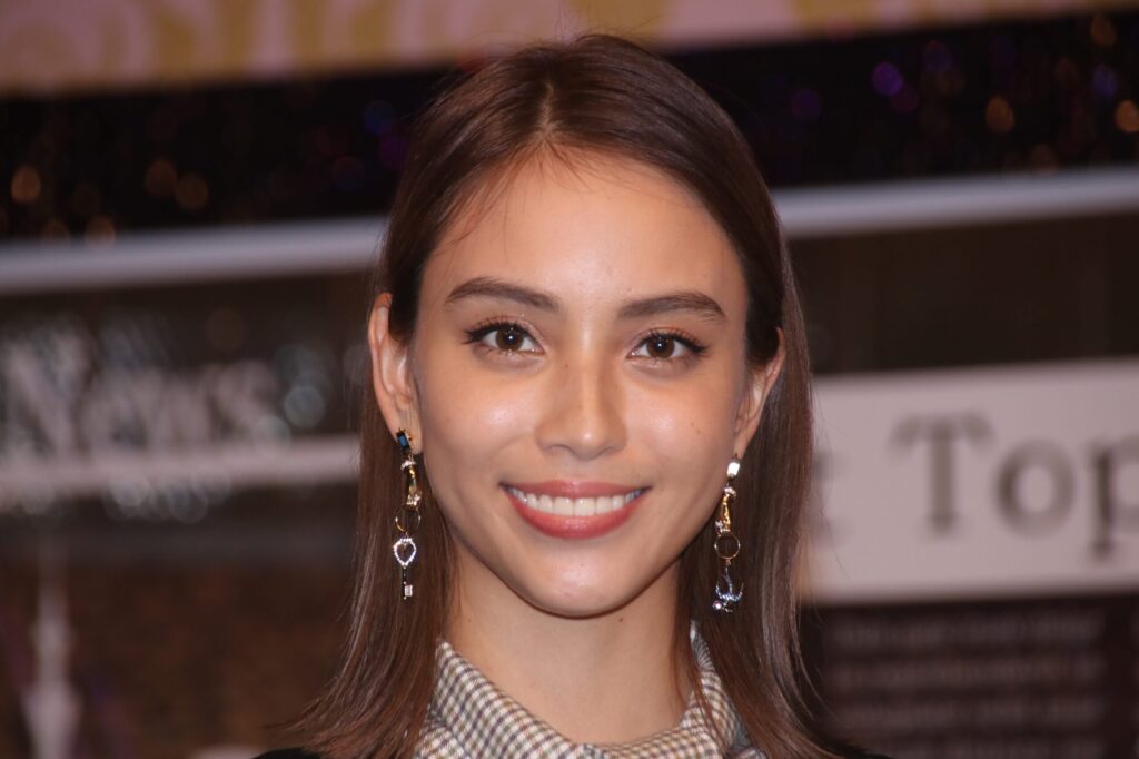 深澤辰哉の歴代彼女6人目：滝沢カレン（2024年頃）