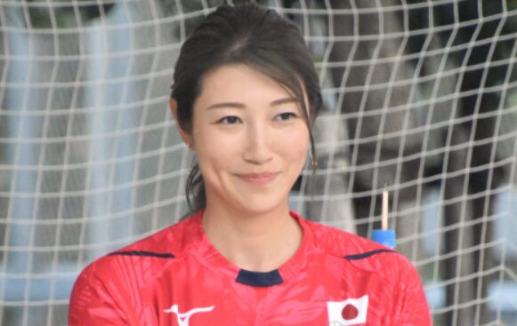 狩野舞子