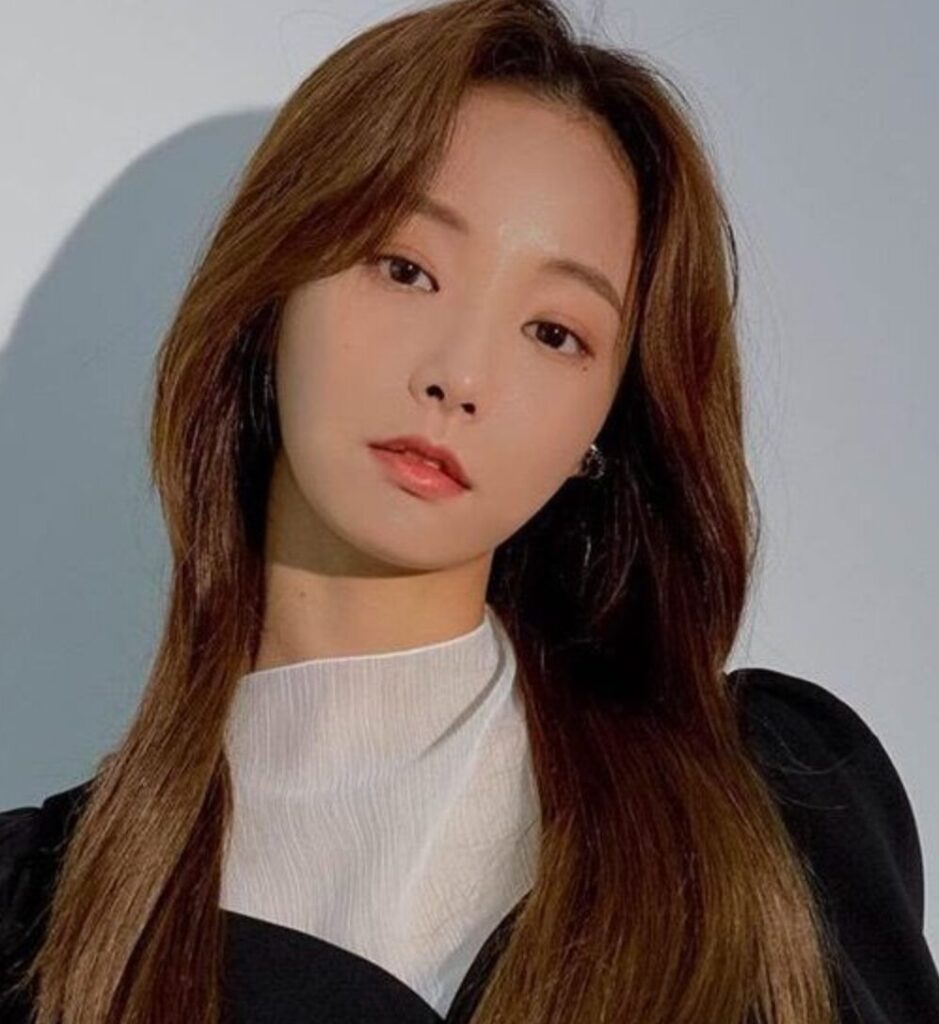 イ・ミンホの歴代彼女8人目：ヨヌ（2021年頃）