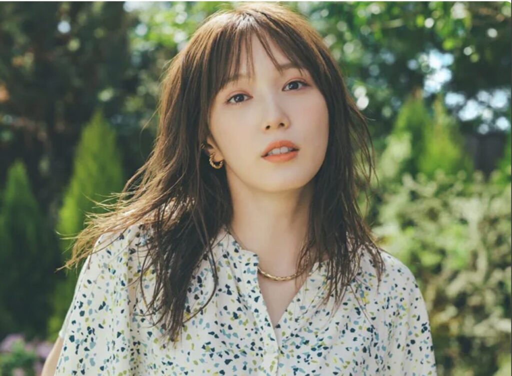 鈴木伸之の歴代彼女5人目：本田翼（2019年頃）