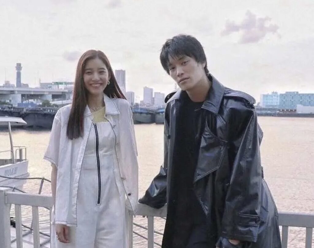 鈴木伸之の歴代彼女7人目：新木優子（2021年頃）