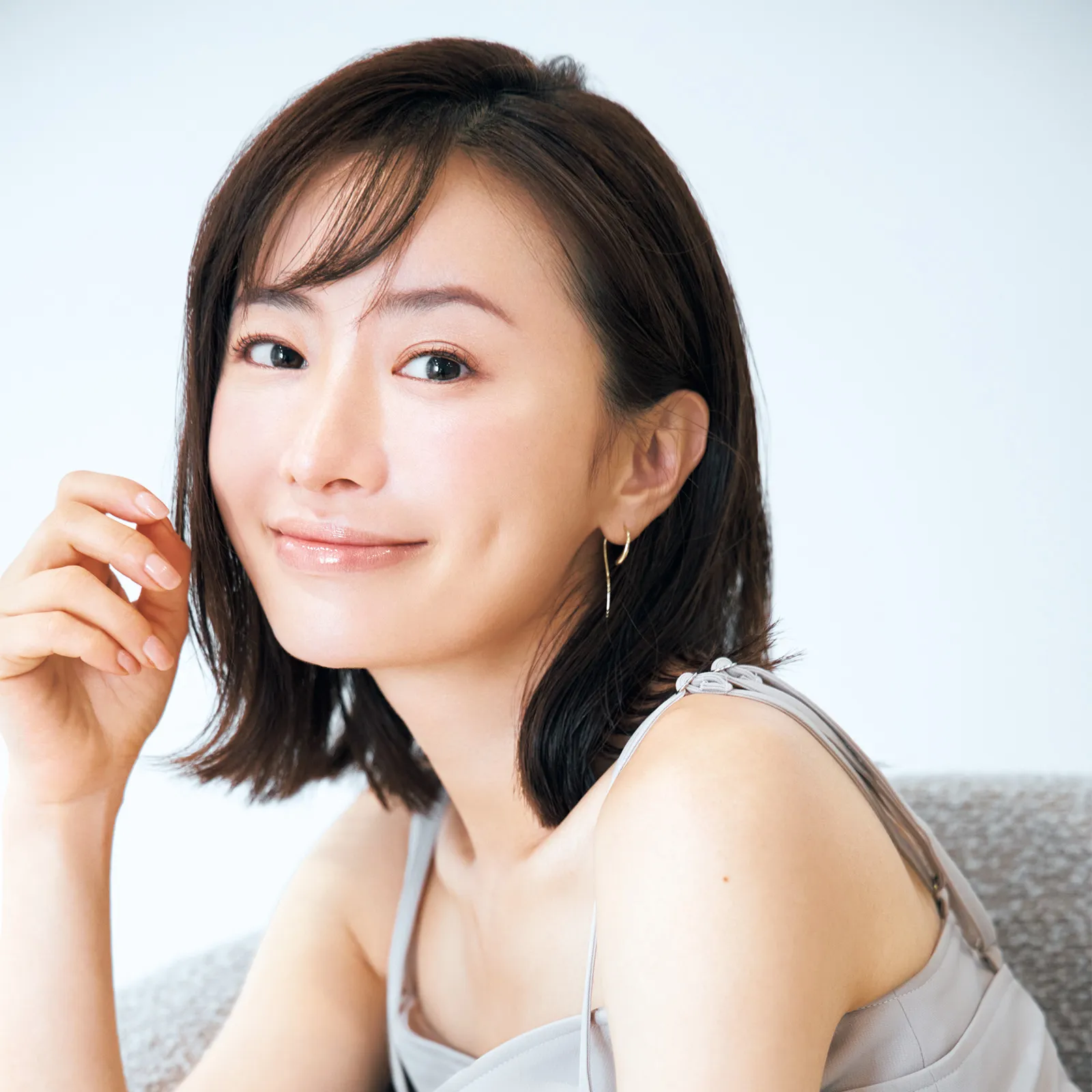 中村倫也の歴代彼女6人目：松本まりか（2018年頃）