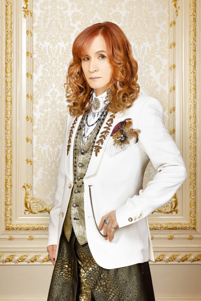 BIOGRAPHY - 高見沢俊彦 - UNIVERSAL MUSIC JAPAN