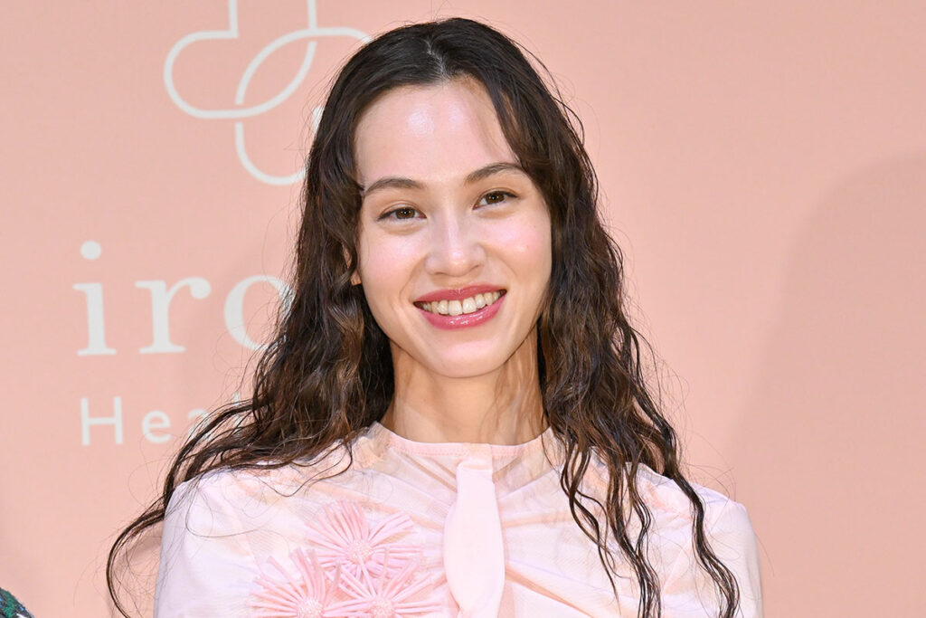 水原希子