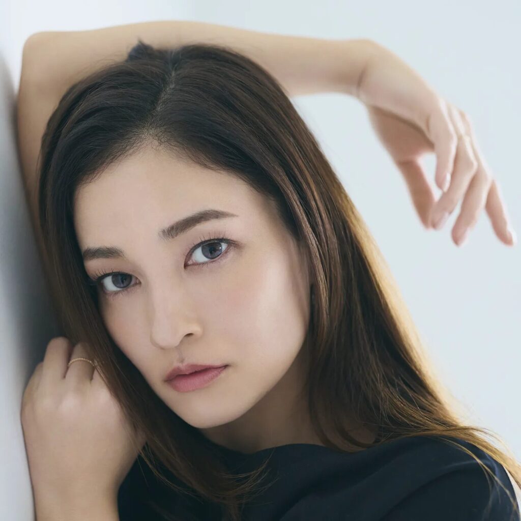 三浦孝太の歴代彼女2人目：黒木メイサ（2025年9月〜現在）