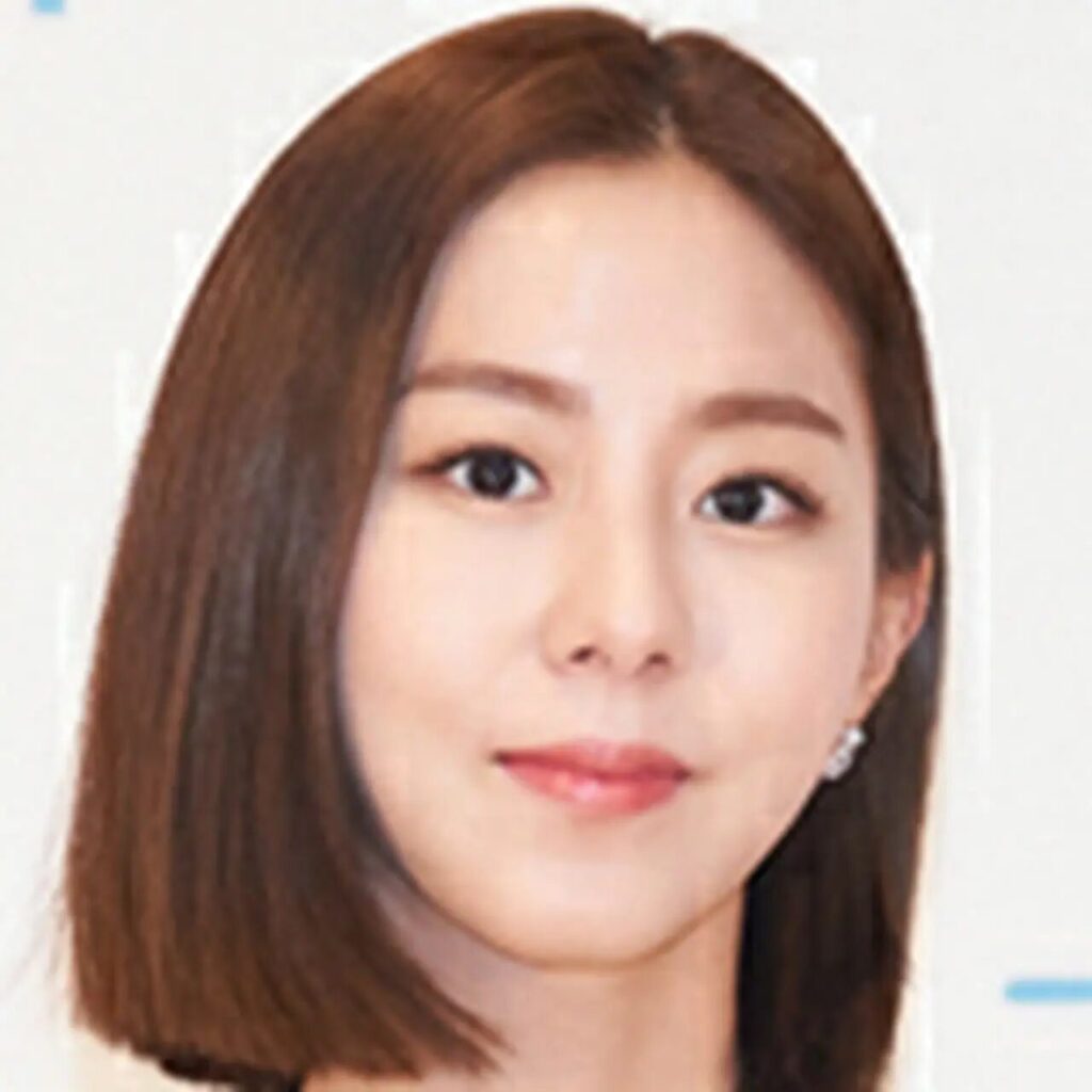 チェ・ウシクの歴代彼女2人目：ユイ（2015年頃）