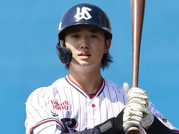 長岡秀樹のプロフィールと経歴