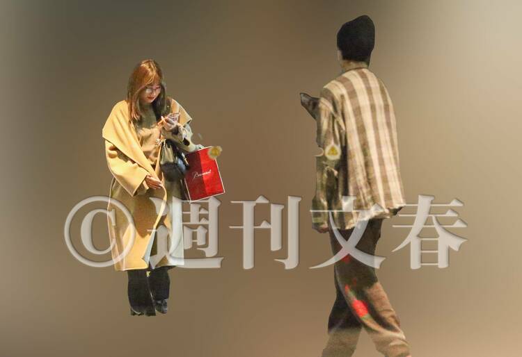 写真]なにわ男子“ビジュアル担当”高橋恭平（23）同い年グラドル・黒木ひかりとの“お泊まり愛”