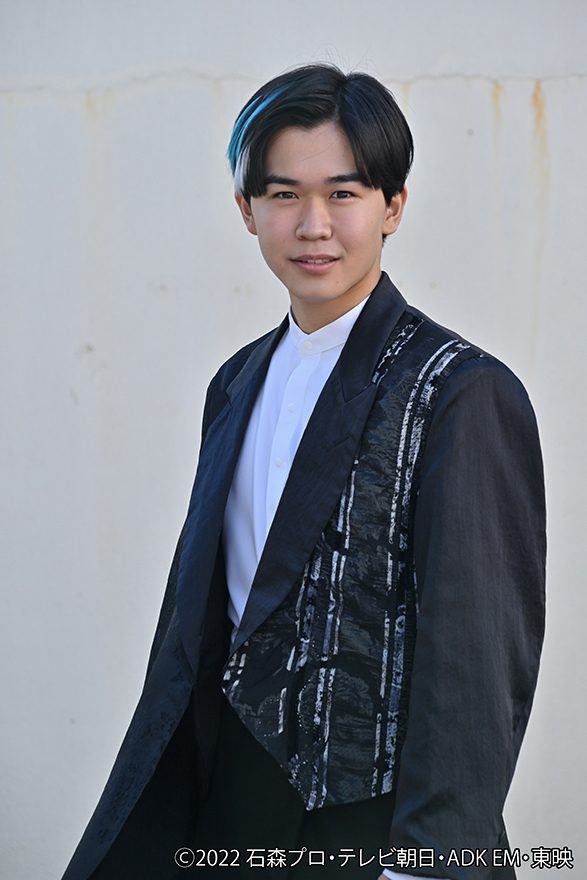 テレ朝POST » 鈴木福、『仮面ライダーギーツ』にレギュラー出演!モードな装いで大人の魅力全開