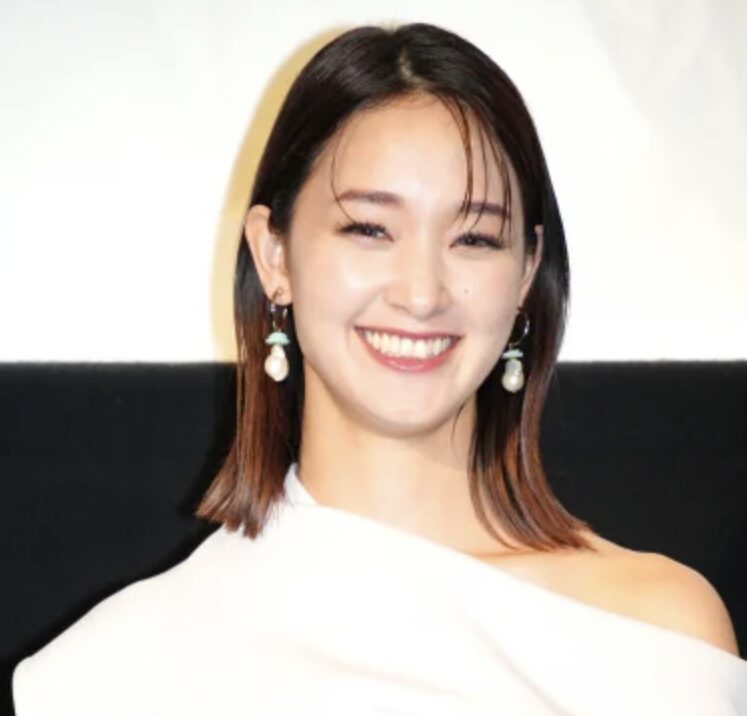 藤ヶ谷太輔の歴代彼女7人目:剛力彩芽(2012年頃)