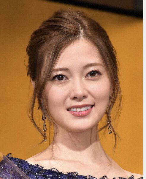 藤ヶ谷太輔の歴代彼女12人目:白石麻衣(2014年頃)