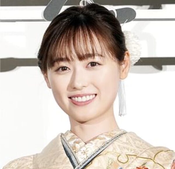 八木勇征の歴代彼女7人目:福原遥(2023年頃)