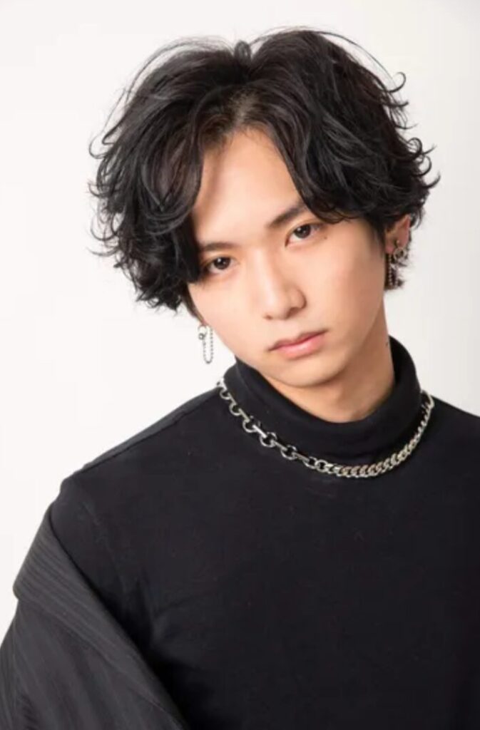 川道さらの歴代彼氏2人目:里吉峻(しゅん)(2020年4月〜2020年10月頃)