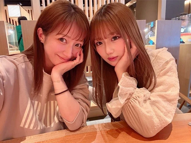 辻希美、長女・希空と“顔出し”2ショットでポーズ「希空とつるとんたん」 仲むつまじい親子時間に反響