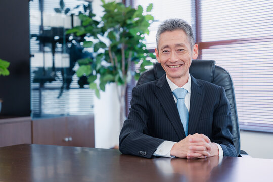 会社社長フリー素材