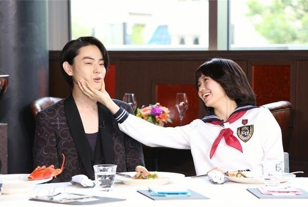 引用元：LOVE＆PEACE　二階堂ふみと菅田将暉がぐるナイ共演で熱愛披露？フライデー画像は？