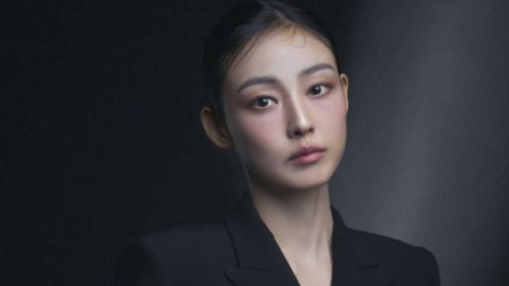 パク・ヒョンシクの歴代彼女7人目：チョン・ソニ（2023年頃）