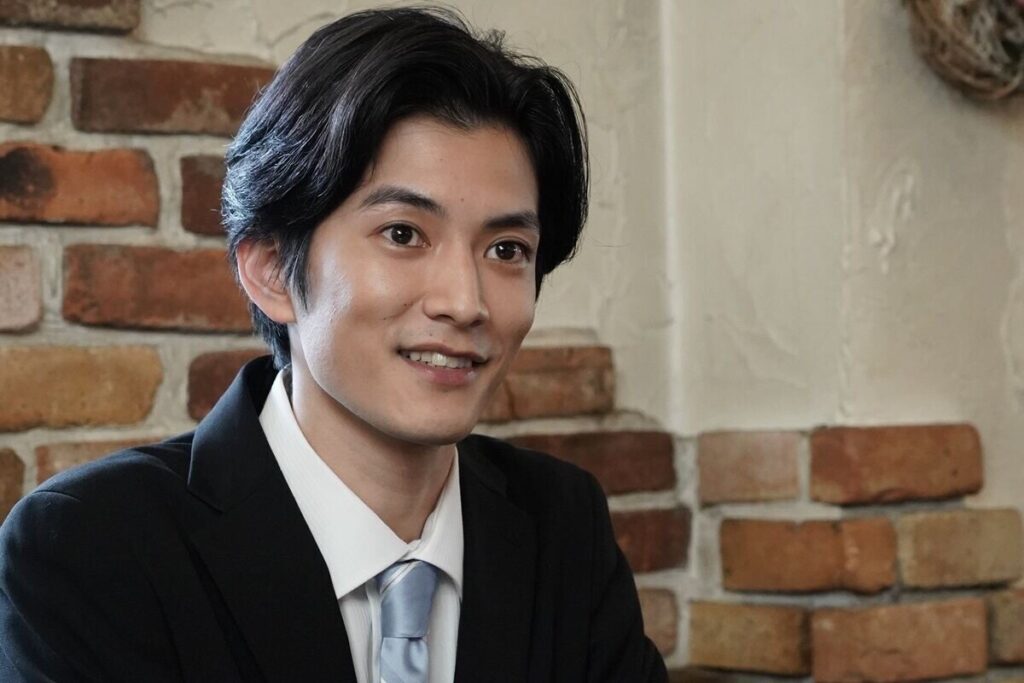 渡邊圭祐のプロフィールと経歴