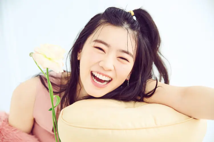 坂井仁香、ST卒業!読者のみんなへメッセージ♡ | Seventeen-Web
