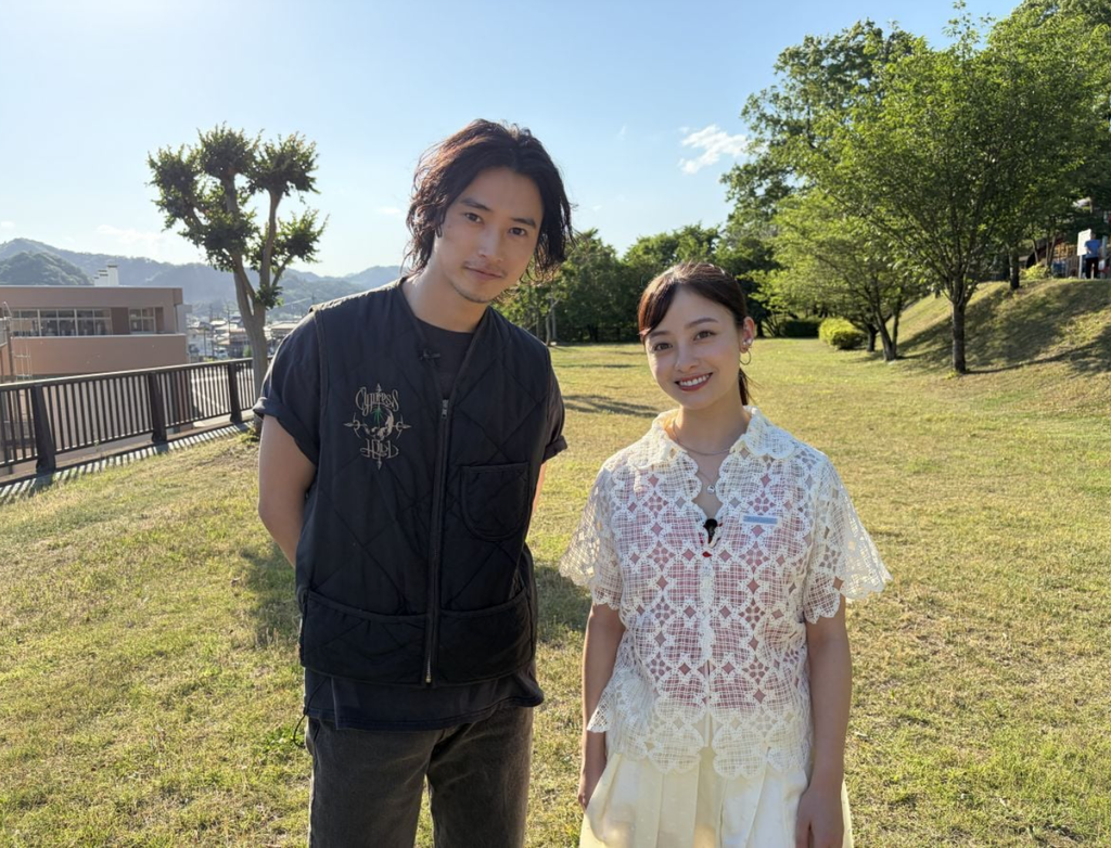 橋本環奈の歴代彼氏9人目:山崎賢人(2019年頃)