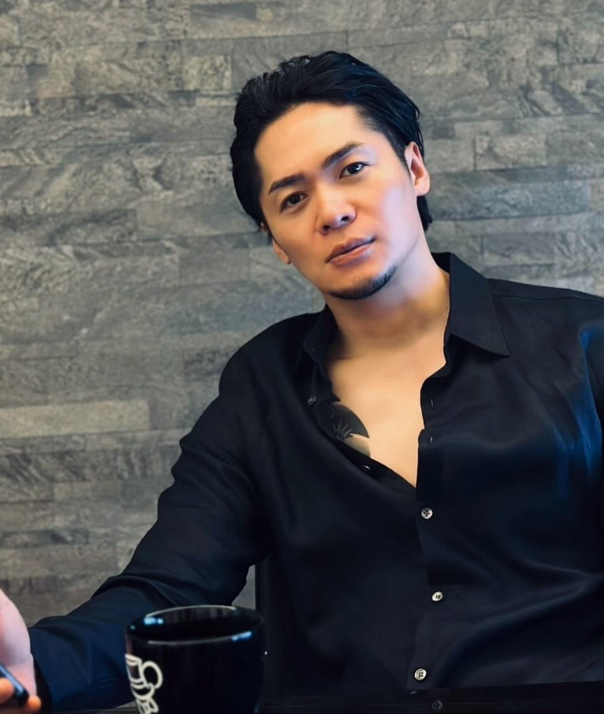 飯田将成のプロフィールと経歴