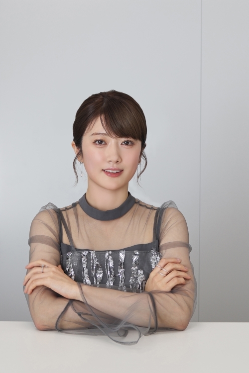 樋口日奈のプロフィールと経歴