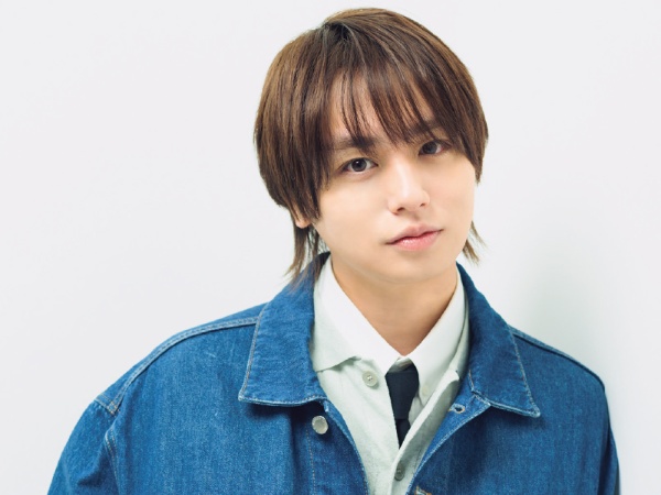 宮脇咲良の歴代彼氏3人目：伊野尾慧（2017年頃）