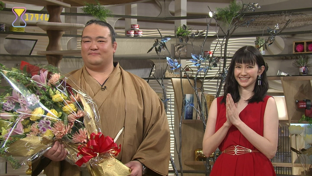 市川紗椰の歴代彼氏6人目：稀勢の里（2018年〜2019年頃）