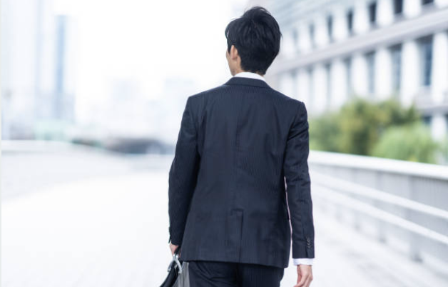 鈴木紗理奈の歴代彼氏4人目:一般男性(2023年〜2024年11月)