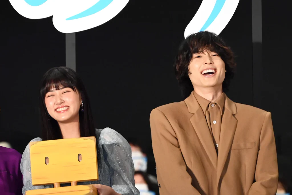 原菜乃華の歴代彼氏３人目：松村北斗（2022年〜2023年頃）