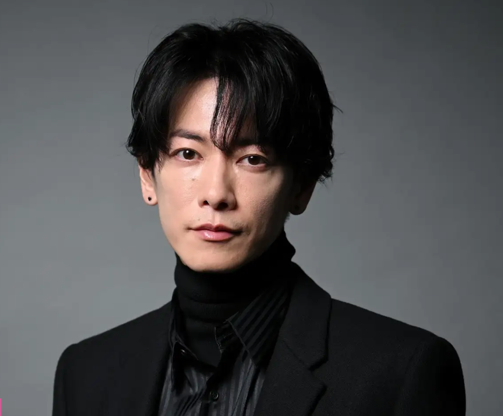 今田美桜の歴代彼氏10人目：佐藤健（2021年頃）