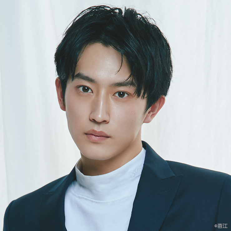 生見愛瑠の歴代彼氏5人目：杉野遥亮（2021年頃）